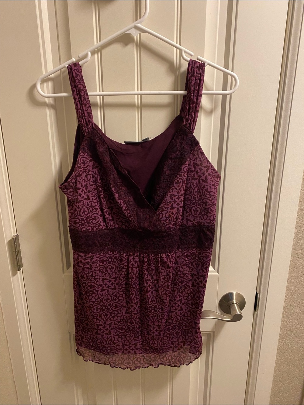 Apt 9 L Top Tank Sleeve Stretch Blouse Large Burgundy Shirt Lg Lined Lace Trim